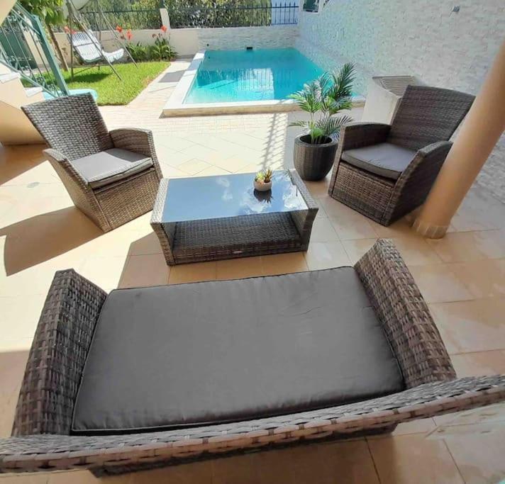 Paradise House - Apartment In Villa With Private Pool And Private Garden Aldeia do Mato  Екстер'єр фото